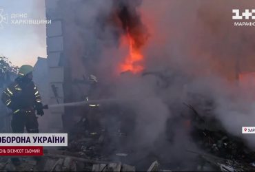 Палають їхні будинки. Люди з жахом і в сльозах тікають з Харківщини