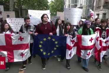 Решающий день для Грузии: власти на финале принятия скандального закона