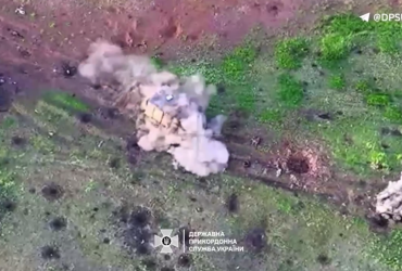 Пограничники показали феерическое уничтожение техники РФ на Бахмутском направлении (видео)