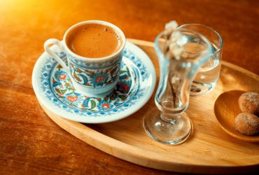 В чем разница между турецким и греческим кофе - важные нюансы