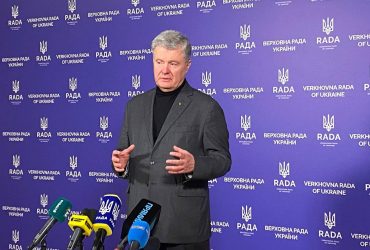 Порошенко пришлось перенести съезд Европейской солидарности из-за страха делегатов получить повестки, - эксперт