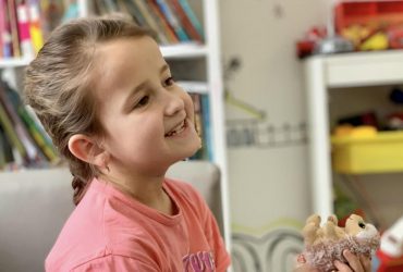 У Львові прооперували 8-річну дівчинку, яка не могла їсти через вроджену аномалію