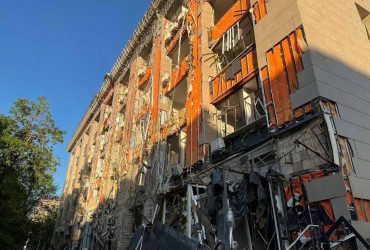 Били по барбершопу и Новой почте: РФ четвертый раз за день ударила по Харькову (видео)