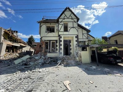 Росіяни вдарили по центру Харкова 5 травня / фото t.me/synegubov