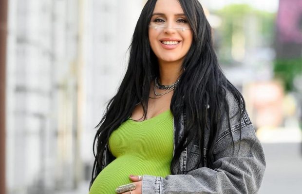 Беременная Джамала ответила, выбрала ли уже имя для третьего ребенка и когда должна родить