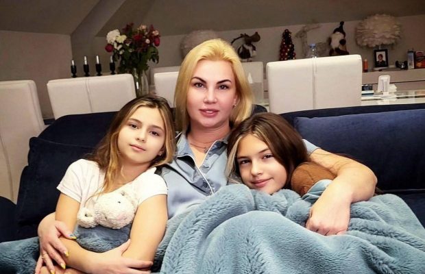 "Все, что мне нужно для счастья": Камалия показала, как встретилась с дочками в Лондоне (видео)