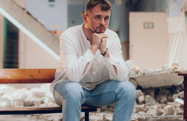 Женя Янович відповів, чи готовий поповнити лави ЗСУ: "А чому не я":