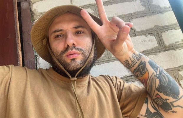 Звезда "Лиги смеха" впервые после тяжелого ранения на войне вышел на связь