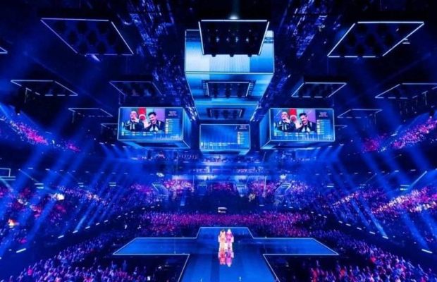 "Евровидение" запретило использовать флаг ЕС во время шоу: что произошло