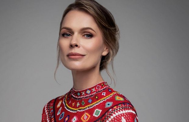 Ольга Фреймут поделилась редким кадром с младшей дочерью и впервые показала ее лицо