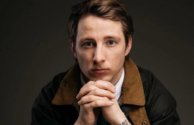 "Зрозумів, що все": новий "Холостяк" розповів про трагічну втрату ніг на війні