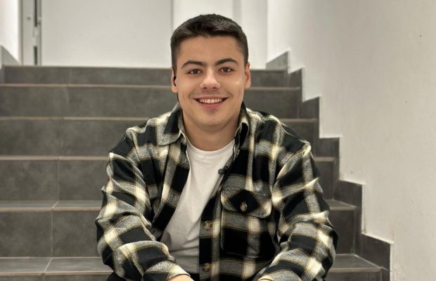 Відомий український співак відповів, чи вільне його серце