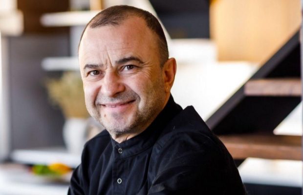 Віктор Павлік розповів, як почувається після складної операції: "Дуже болить"