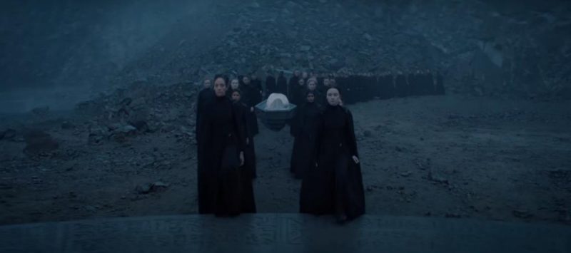 Сериал "Дюна: Пророчество" должен выйти на экраны до конца 2024 года / скриншот с YouTube Сериал "Дюна: Пророчество" должен выйти на экраны до конца 2024 года / скриншот с YouTube