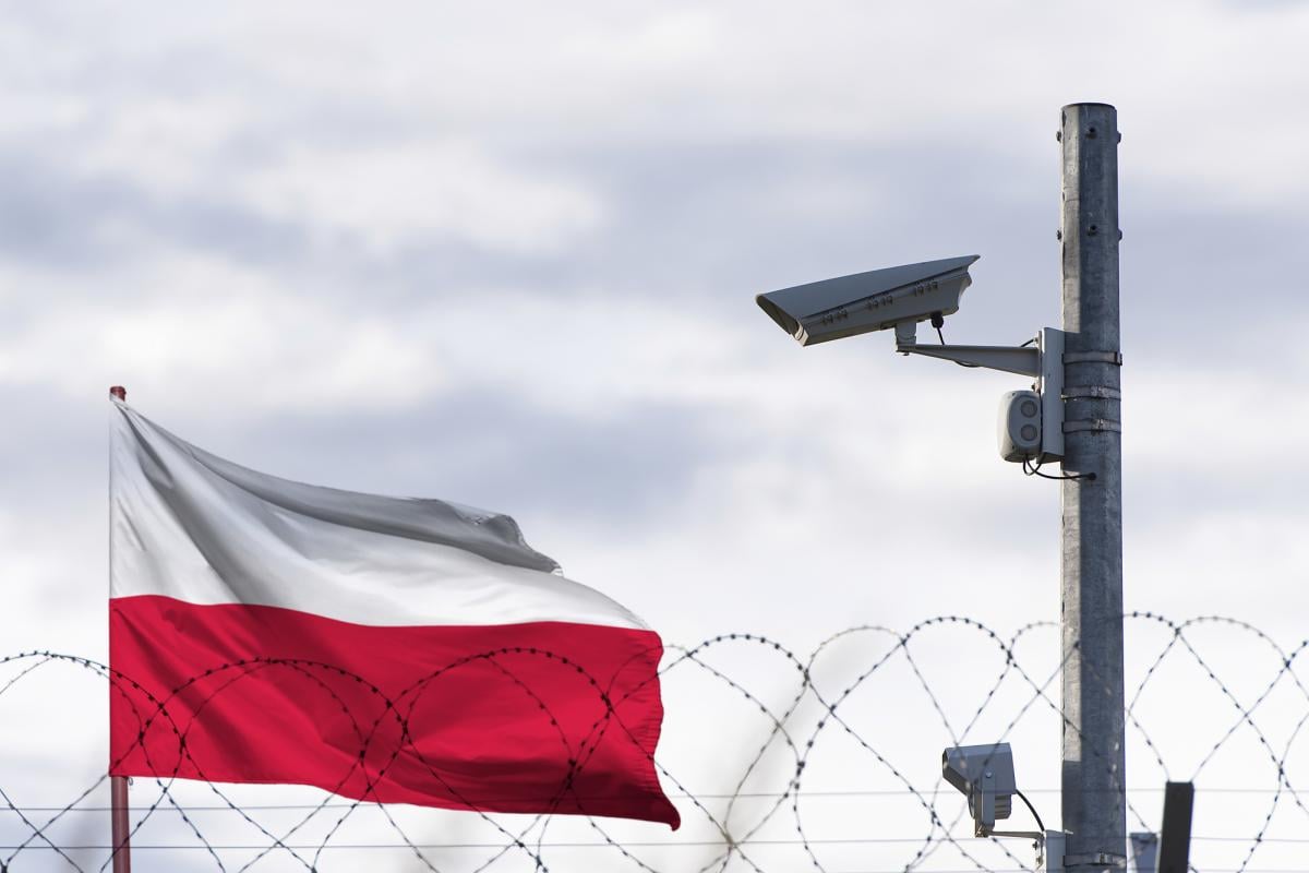 Польща на три місяці обмежить повітряний рух на кордоні з Україною Польща на три місяці обмежить повітряний рух на кордоні з Україною