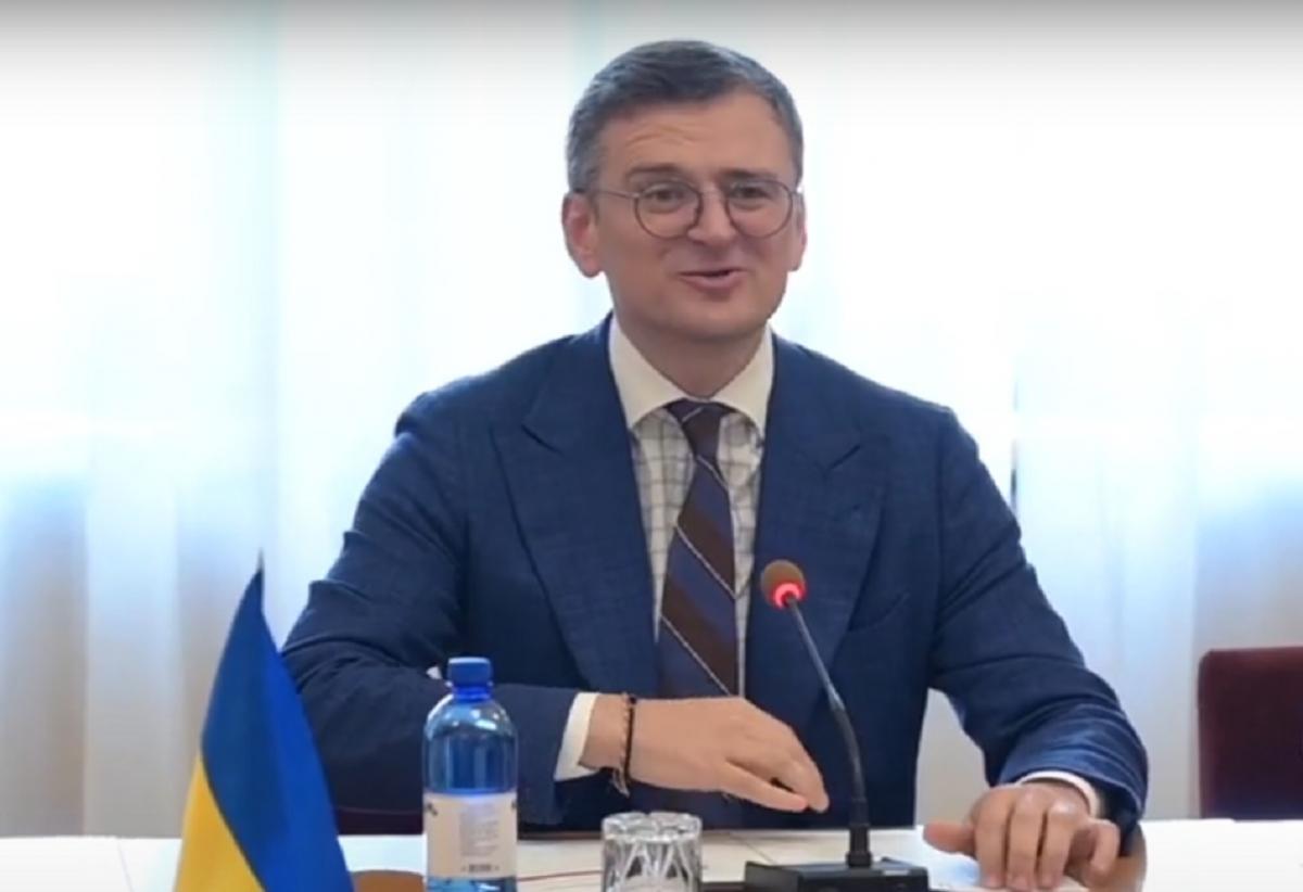 Кулеба говорит, что карт-бланша на нанесение ударов по территории РФ нет / скриншот Кулеба говорит, что карт-бланша на нанесение ударов по территории РФ нет / скриншот