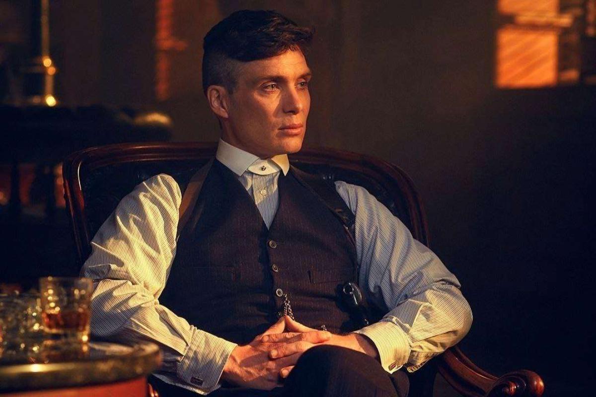 Киллиан Мерфи в сериале "Острые козырьки" / Скриншот Instagram Киллиан Мерфи в сериале "Острые козырьки" / Скриншот Instagram