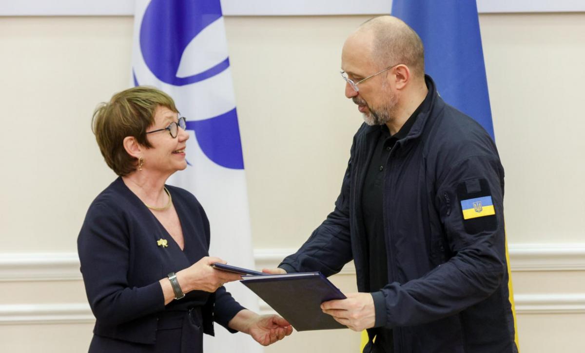 Відповідний меморандум підписали сьогодні з президенткою банку Оділь Рено-Бассо / фото Денис Шмигаль Відповідний меморандум підписали сьогодні з президенткою банку Оділь Рено-Бассо / фото Денис Шмигаль