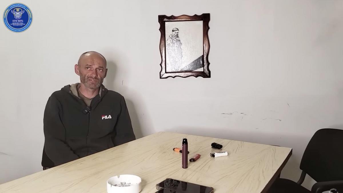 У полоні Гугуєв дав інтерв'ю українському журналісту Дмитру Карпенку / фото "Медіазона" У полоні Гугуєв дав інтерв'ю українському журналісту Дмитру Карпенку / фото "Медіазона"
