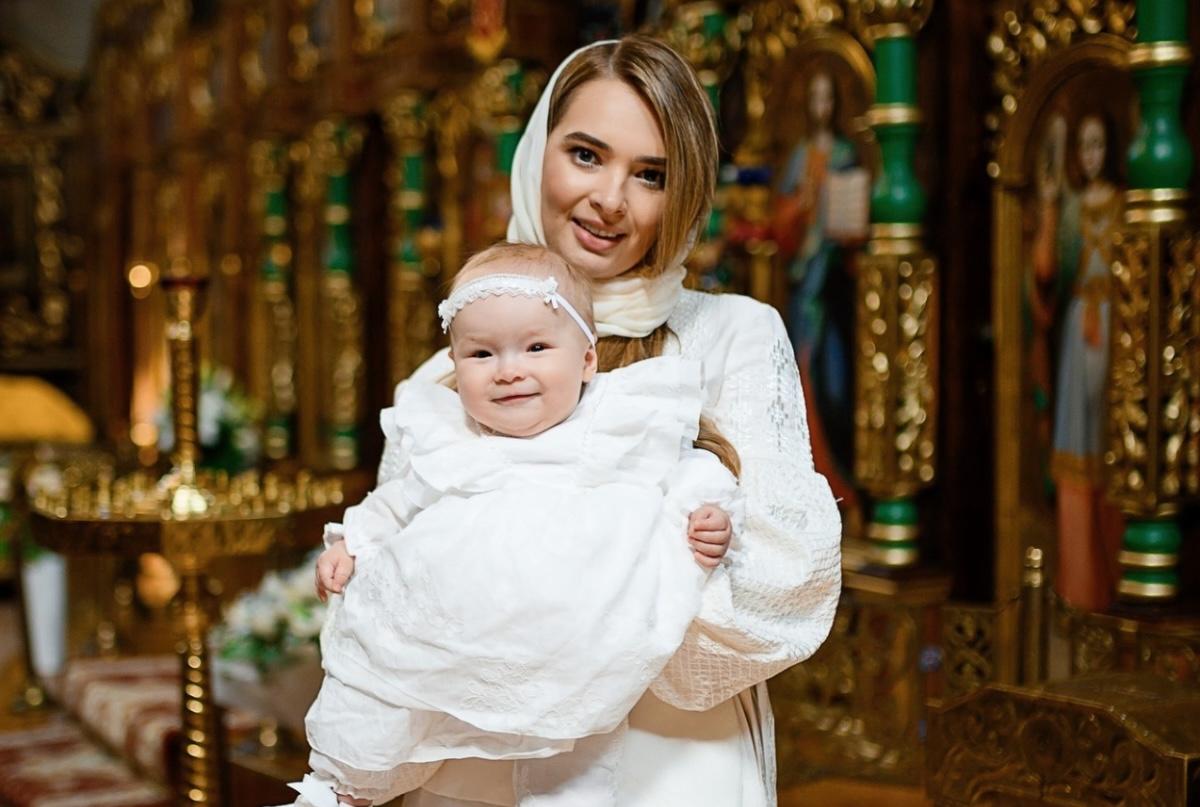 Наталя Островська більше не приховує свою доньку / Скріншот Instagram Наталя Островська більше не приховує свою доньку / Скріншот Instagram
