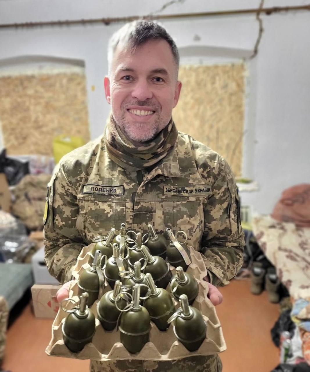 Геннадий Попенко на службе / фото инстаграм Геннадия Попенко Геннадий Попенко на службе / фото инстаграм Геннадия Попенко