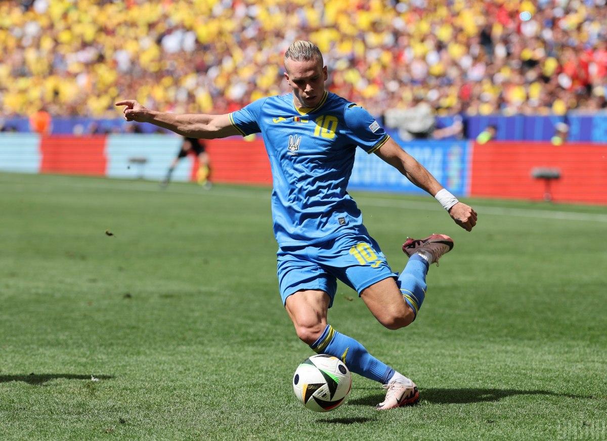 Мудрика планують відправити в оренду у французький "Страсбур" для набору форми / фото - УНІАН, Олександр Приходько Мудрика планують відправити в оренду у французький "Страсбур" для набору форми / фото - УНІАН, Олександр Приходько