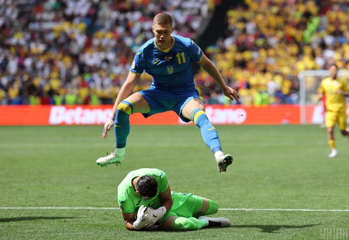 Український форвард Довбик отримав травму: стало відомом, на скільки він 'вилетів'