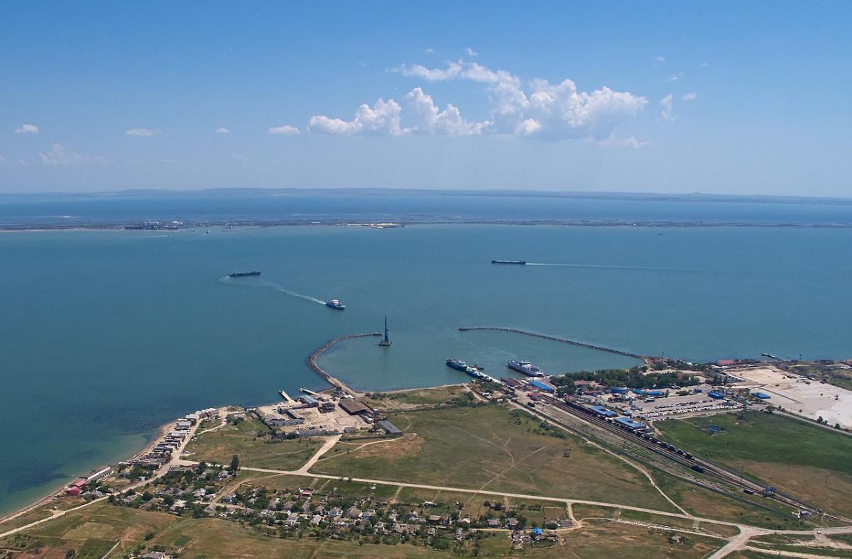 ЗСУ уразили поромну переправу окупантів у Криму наприкінці травня / фото wikipedia ЗСУ уразили поромну переправу окупантів у Криму наприкінці травня / фото wikipedia