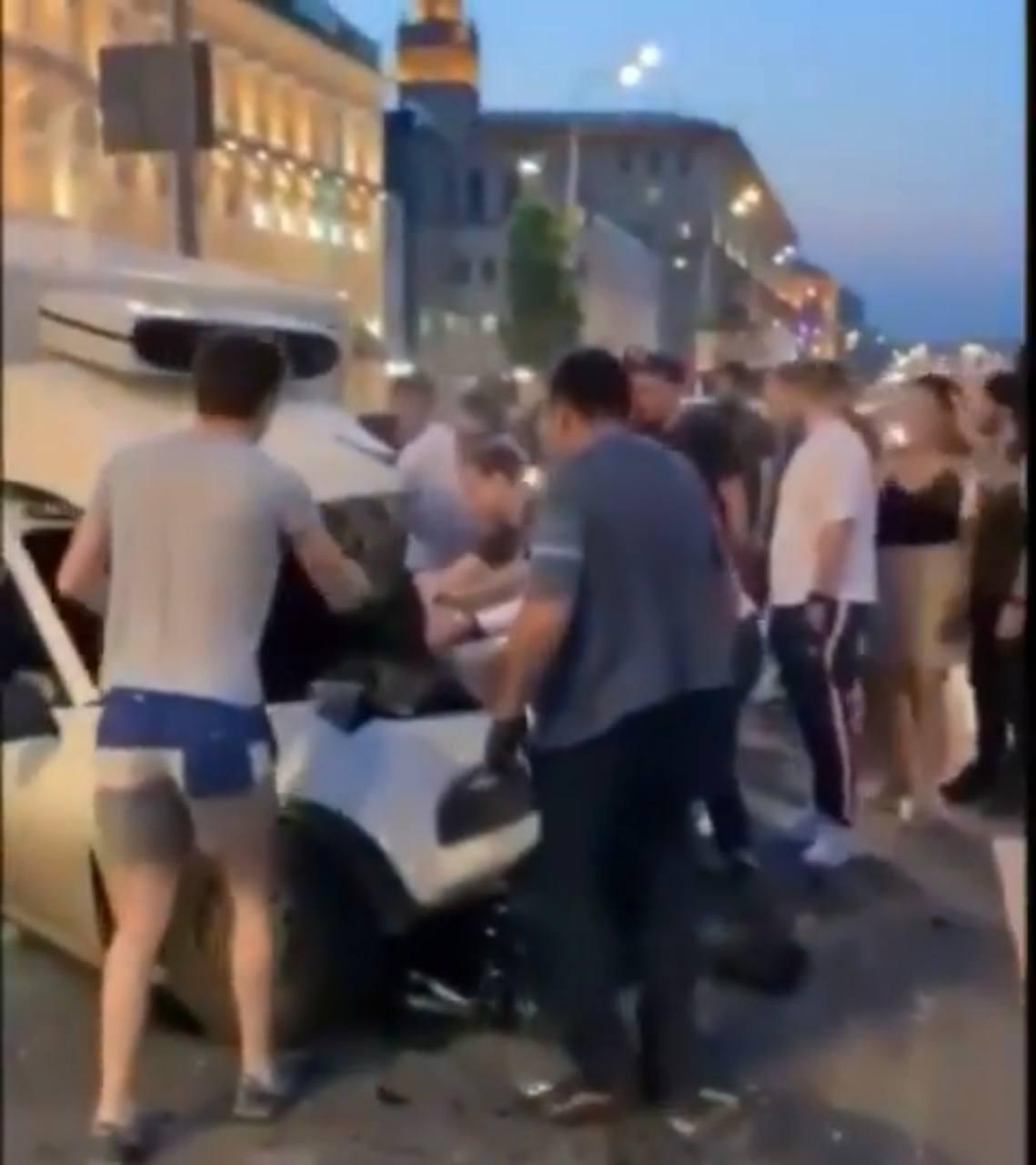 Кадр с места ДТП в 2020 году / скриншот Instagram Кадр с места ДТП в 2020 году / скриншот Instagram