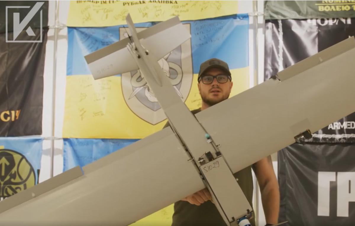 Задонать та вигравай: 28 червня 'Українська команда' розігрує 'Бентлі' серед учасників збору на дрони Задонать та вигравай: 28 червня 'Українська команда' розігрує 'Бентлі' серед учасників збору на дрони