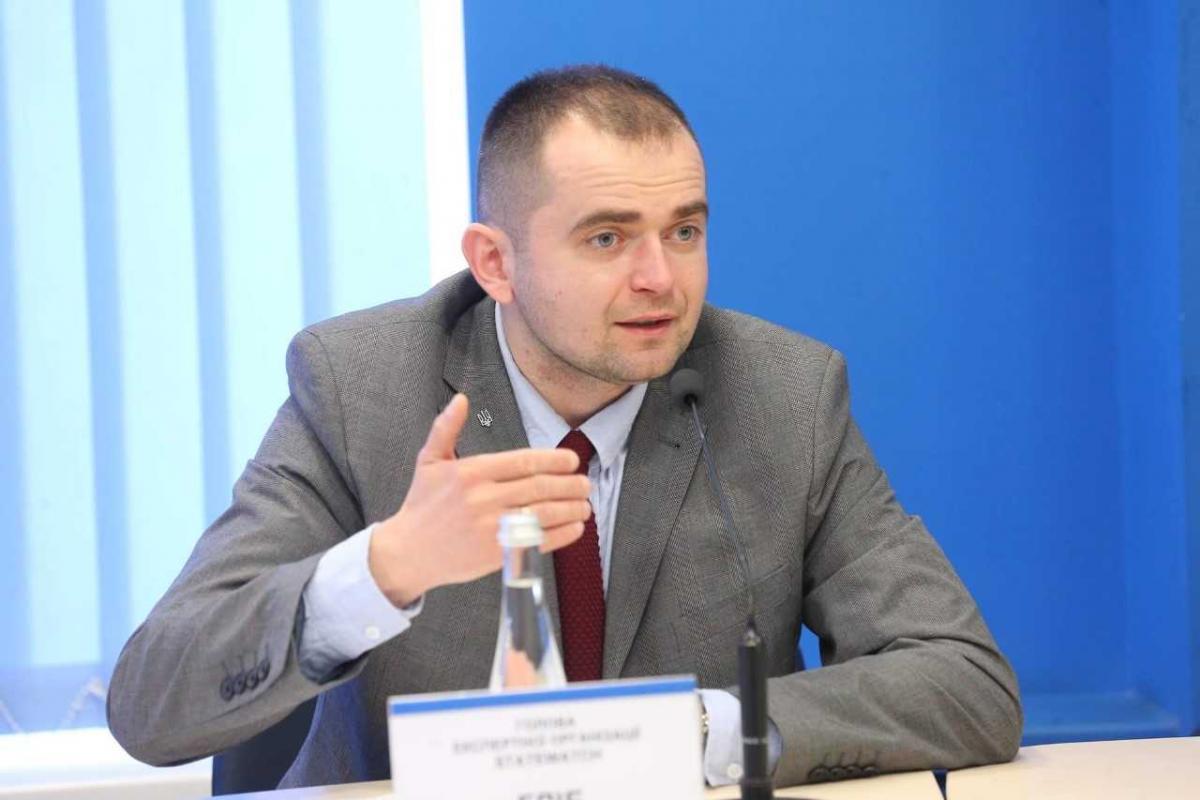 Фляги для ЗСУ втридорога: антикорупціонер Канєвський причетний до розкрадань в армії, - ЗМІ Фляги для ЗСУ втридорога: антикорупціонер Канєвський причетний до розкрадань в армії, - ЗМІ