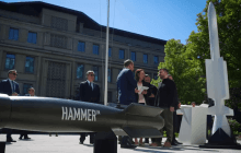 Україна домовилась з Францією про спільне виробництво озброєнь, - Зеленський (відео)