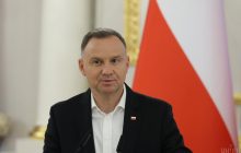 Дуда підписав закон про обмеження допомоги для українських біженців
