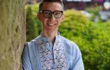 "Что аморального?": известный украинский ведущий рассказал, как выезжает за границу во время войны