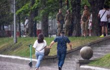 Жаркий и влажный: синоптики подвели погодные итоги июня в Киеве (инфографика)