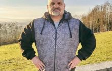 Василь Вірастюк офіційно розлучився з екс-дружиною і вперше показав нову обраницю (фото)