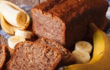 Банановый хлеб за 10 минут: супер-ленивый и вкусный рецепт от Джейми Оливера