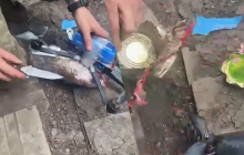 Экспресс-доставка: оккупанты передают сухпайки в Часовой Яр с помощью дронов