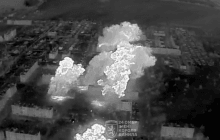 Россияне уничтожают Часов Яр "Солнцепеками": военные показали кадры обстрелов (видео)