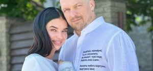 Дружина Усика вперше за довгий час показала їхніх чотирьох дітей (фото)