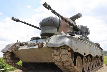 САУ Cheetah охотятся на российские ракеты и дроны в Украине (фото)