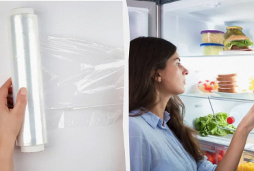 Харчову плівку не можна зберігати в шафці на кухні: є краще місце