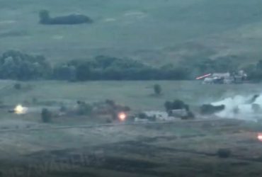 Отличная машина: украинский БТР-4Е эффектно уничтожает позиции РФ под Харьковом (видео)