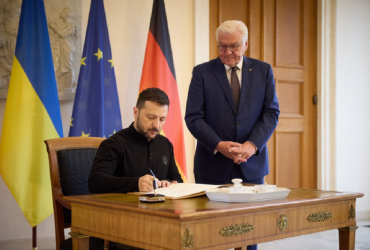 Зеленский встретился со Штайнмайером: о чем говорили (фото)