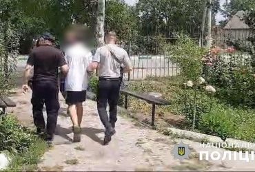 На Одещині юнак зарізав підлітка на автобусній зупинці: причина вбивства шокує (фото)