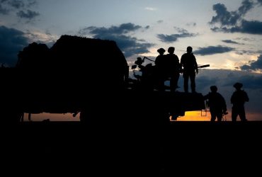 Крынки почти полностью разрушены, ВСУ выполняют боевые задачи неподалеку: что известно