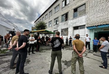 Это будет нелегко, но вы идете в семью: украинские заключенные становятся солдатами, - CNN