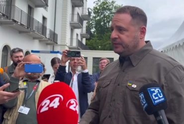 За одним столом: Ермак допустил участие России во втором Саммите мира