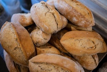 Це вічне питання: експерт пояснила, як правильно зберігати хліб, аби він не черствів