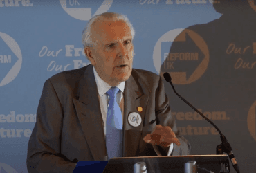 Показался хорошим: британский политик похвалил Путина в городе, пострадавшем от Новичка